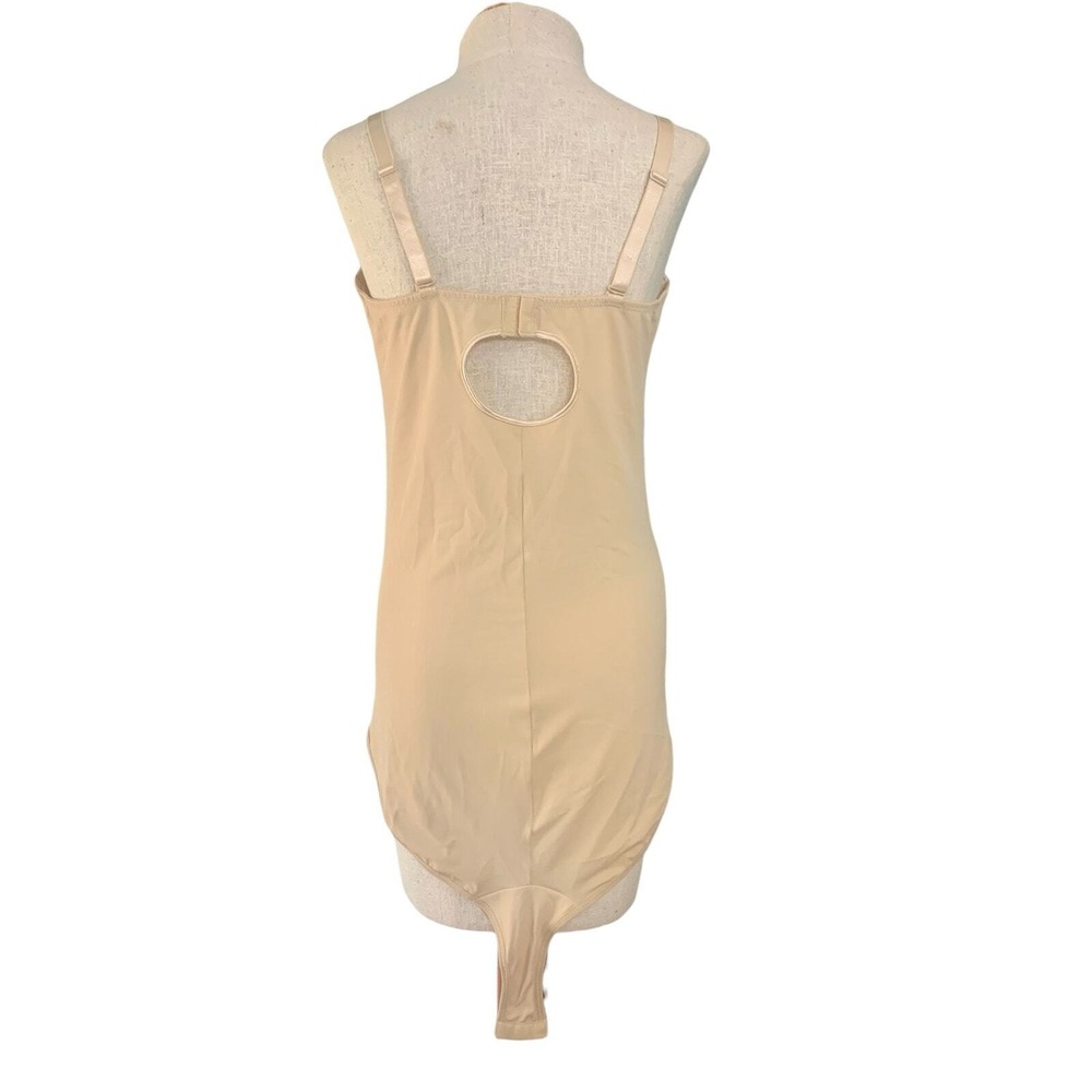 Women's Bodysuit Shapewear Tummy Control Backless with Built-in Bra Beige Sz 2XL - Picture 4 of 13